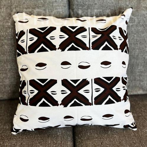 Afrikaans kussen | Witte Bogolan / Mud cloth - Sierkussen 45, Huis en Inrichting, Woonaccessoires | Kussens, Nieuw, Ophalen of Verzenden