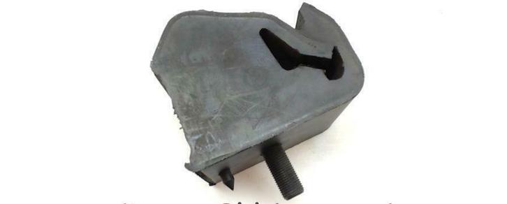 Motorsteun voorzijde OM314, Mercedes 408 508 608 LP(L) div., Auto-onderdelen, Motor en Toebehoren, Nieuw, Mercedes-Benz, Oldtimer onderdelen