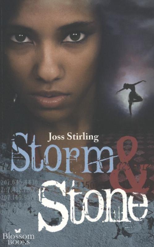 Storm & Stone 9789020679755 Joss Stirling, Boeken, Kinderboeken | Jeugd | 13 jaar en ouder, Zo goed als nieuw, Verzenden