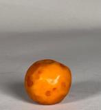 Figuur - Large natural amber bead - Amber - China - Qing, Antiek en Kunst