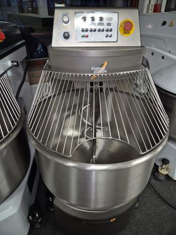 Spiral mixer SM2-80TE Sinmag in veiling bakkerij inventaris beschikbaar voor biedingen
