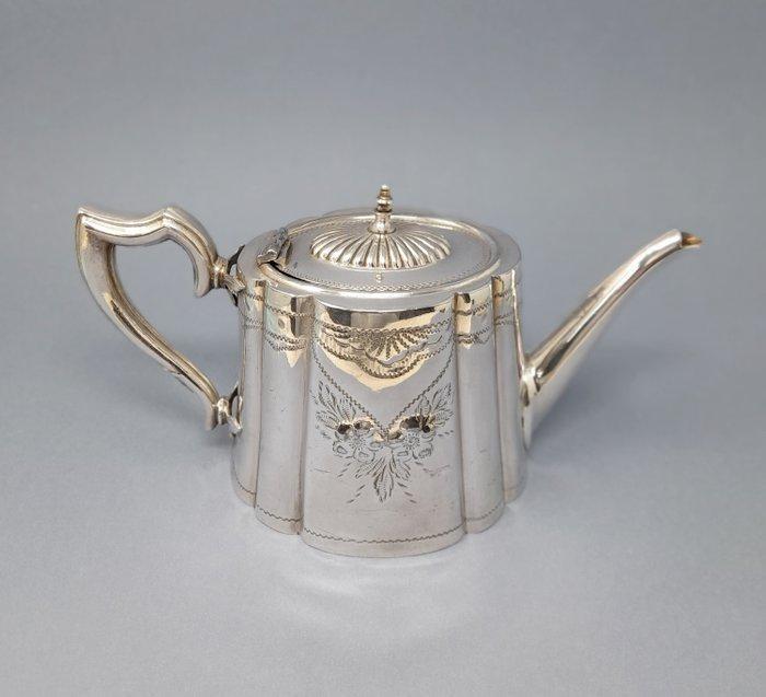 Theepot - Verzilverd, Antiek en Kunst, Antiek | Meubels | Tafels