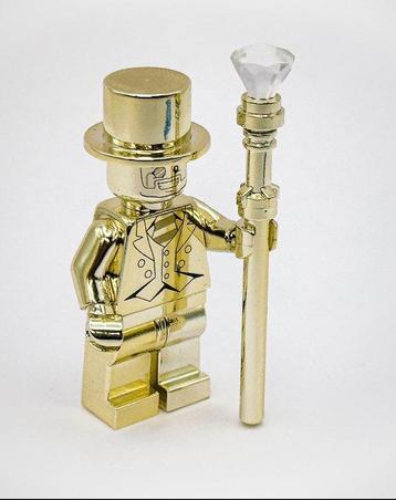 Figuur - Chrome Mr Gold MiniFigure custom from genuine Lego beschikbaar voor biedingen