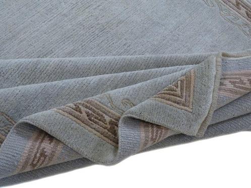 Tibet - Gereinigd - Vloerkleed - 294 cm - 200 cm, Huis en Inrichting, Stoffering | Tapijten en Kleden