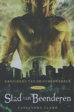 Stad van beenderen / Kronieken van de Onderwereld / 1, Verzenden, Gelezen, Cassandra Clare