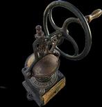 Ampia Garanzia - Tre spade - Koffiemolen - 1 - Metaal, Hout,, Antiek en Kunst