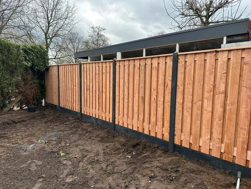 Redwood | Hout/Beton | €120 per meter | Snelle levering!, Tuin en Terras, Schuttingen, 1 tot 2 meter, Nieuw, Hout