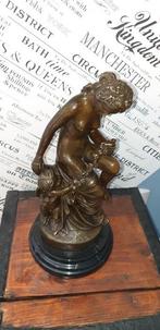 sculptuur, Amor and Venus statue - 40 cm - Brons