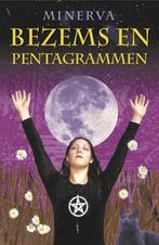 Over bezems en pentagrammen 9789063784874 Minerva, Boeken, Verzenden, Gelezen, Minerva