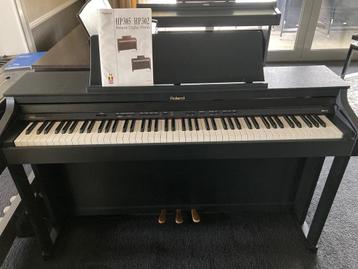 Roland HP305 zwart - Digitale Piano beschikbaar voor biedingen