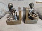 Boekensteunen (2) - Gepatineerd brons