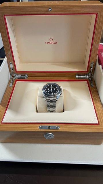 Omega - Speedmaster Professional Moonwatch - 31030425001002 beschikbaar voor biedingen
