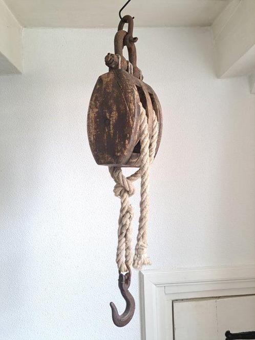 Maritieme objecten - Hout, Staal- Scheeps katrol, Antiek en Kunst, Curiosa en Brocante