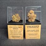 Meteorieten collectie in display 2 originele meteorieten -