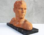 V. Demanet - sculptuur, Bust of a man - 32 cm - Marmer,, Antiek en Kunst, Kunst | Designobjecten