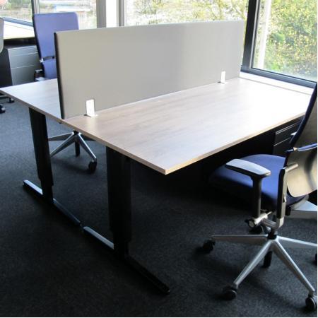 (MDK-104935) Assenburg bureau met nieuw blad, Huis en Inrichting, Bureaus, Bureau, Gebruikt, In hoogte verstelbaar, Ophalen of Verzenden