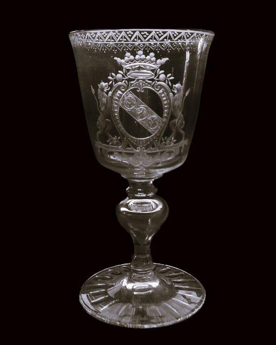 Wijnglas - Goblet - Glas - Wapenglas Hertog, Antiek en Kunst, Antiek | Glas en Kristal