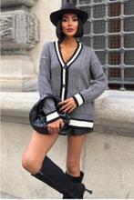 Dames Vest Oversized V-hals Met Patchzakken- Grijze Eén maat, Ophalen of Verzenden, Nieuw