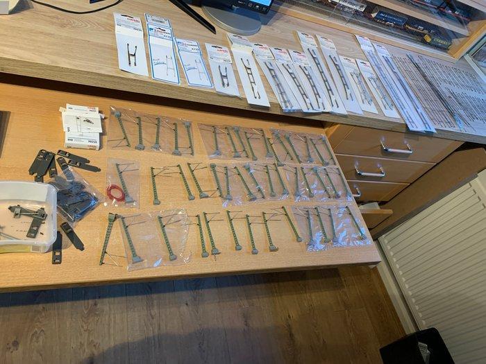 Märklin, Viessmann H0 - Bovenleiding (89) - Bovenleidngen,, Hobby en Vrije tijd, Modeltreinen | H0