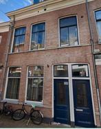 Te huur: Kamer aan Breestraat in Delft, Huizen en Kamers, (Studenten)kamer, Zuid-Holland