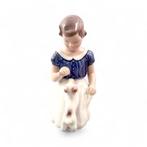 Bing & Grondahl - Beeldje - Girl with Puppy - 2316 -, Antiek en Kunst