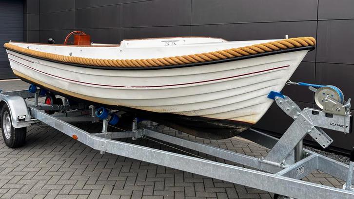 Marinaut 540 sloep, Watersport en Boten, Sloepen, Snelvarend, Buitenboordmotor, 10 tot 30 pk, 3 tot 6 meter, Elektrisch, Nieuw