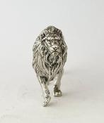 Miniatuur figuur - - No Reserve- Zilveren Miniatuur leeuw -, Antiek en Kunst