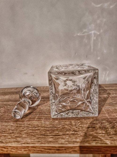 Saint Louis - Limoges - Karaf - Kristal - Whiskykaraf, Antiek en Kunst, Antiek | Meubels | Tafels