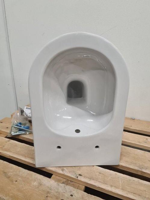 Sapho wandcloset met sproeier 53 x 35,5 cm wit, Doe-het-zelf en Verbouw, Sanitair, Kraan, Nieuw, Ophalen of Verzenden
