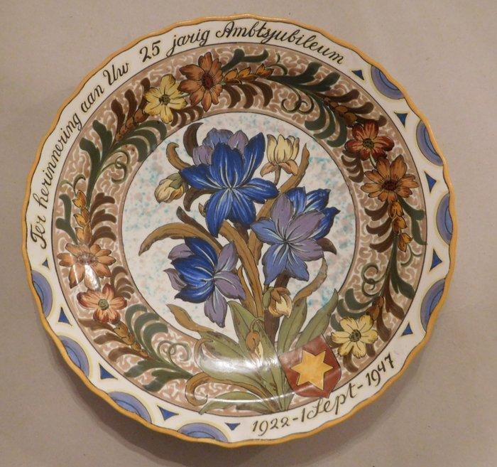 Koninklijk Plateelbakkerij, Gouda - Wandbord - Aardewerk, Antiek en Kunst, Antiek | Glas en Kristal