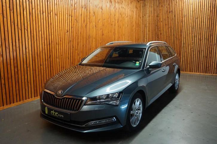 NR. 008 Skoda Superb 1.5 TSI BNS EDITION ACT 150pk Dsg-7, Auto's, Skoda, Dealer onderhouden, Onderhoudsboekje, Automaat, Stationwagon