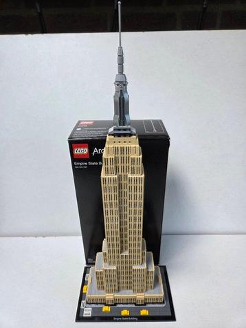 Lego Set - 21046 - Architecture - Empire State Building beschikbaar voor biedingen
