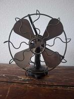 Industriële apparatuur - Italië - Vintage Marelli ventilator, Antiek en Kunst, Antiek | Wandborden en Tegels