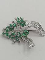 Broche - 18 karaat Witgoud Smaragd - Diamant