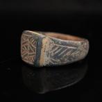 Middeleeuwen, kruisvaardersperiode Brons Ring (Zonder, Sieraden, Tassen en Uiterlijk