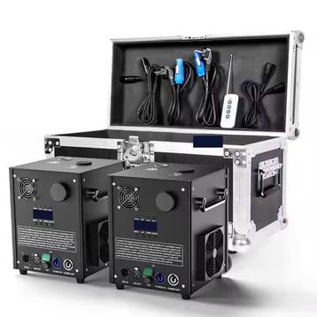 2x Sparkular 600W inclusief flightcase en afstandsbediening beschikbaar voor biedingen
