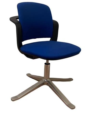 HAG Sideways Vergaderstoel Blauw Gebruikt beschikbaar voor biedingen