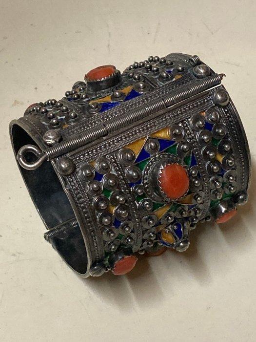 Zilver - Manchetarmband - Kabyle armband, Antiek en Kunst, Kunst | Niet-Westerse kunst