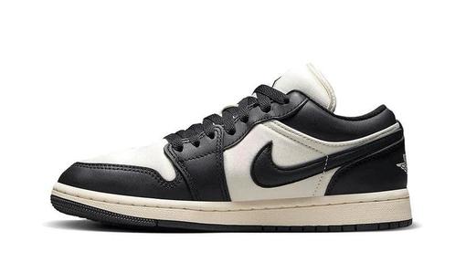 Air Jordan 1 Low SE Vintage Panda - maat 40 (Sneakers), Kleding | Dames, Schoenen, Sneakers of Gympen, Nieuw, Verzenden