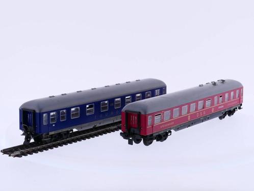 Schaal H0 Trix 3380 4-as rijtuig Touropa DB + 3383 4-..., Hobby en Vrije tijd, Modeltreinen | H0, Overige typen, Gebruikt, Trix