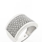 Witgouden ring pavé gezet met zirconia, 18 tot 19, Gebruikt, Overige kleuren, Ophalen of Verzenden