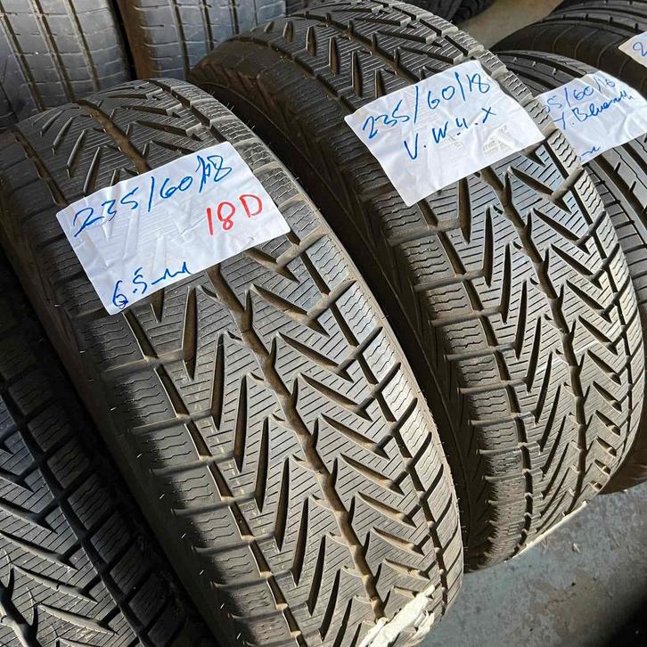 2 x Vredestein Wintrac 4 Xtreme 235-60-18 Winterbanden 6,5mm, Auto-onderdelen, Banden en Velgen, 18 inch, Winterbanden, 235 mm