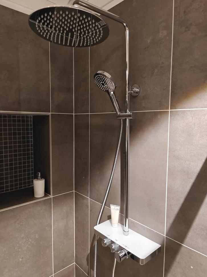 Regendouche met selectknoppen en planchet op kraan - 0023, Doe-het-zelf en Verbouw, Sanitair, Douche, Nieuw, Chroom, Glas, Ophalen