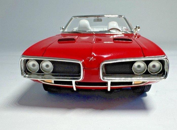 1:18 - Modelauto - Dodge Coronet R/T 1970 convertible model, Hobby en Vrije tijd, Modelauto's | 1:5 tot 1:12