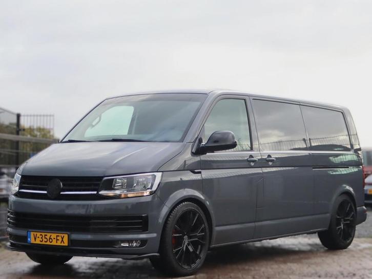 Volkswagen Transporter T6 2.0 TDI L2H1 Highline,, Auto's, Bestelauto's, Onderhoudsboekje, Lease, Zwart, Automaat, Overige kleuren
