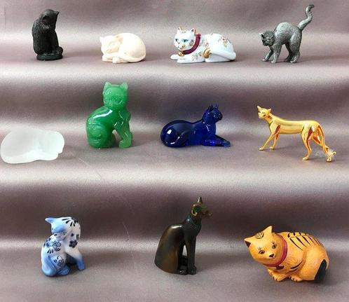 Franklin Mint - Beeld, 11 poezen: Curio Cabinet of Cats,, Antiek en Kunst, Curiosa en Brocante