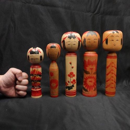 Prachtig design Sosaku Kokeshi  / kokeshi pop - Hout, Antiek en Kunst, Curiosa en Brocante