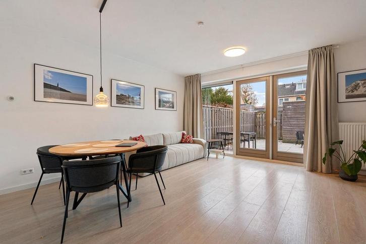 Te huur: Huis Elemastraat in Nieuw-Vennep, Huizen en Kamers, Huizen te huur, Noord-Holland