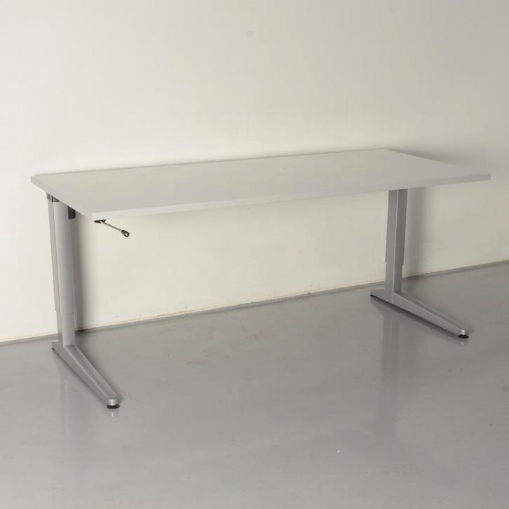 Ahrend Four Two bureau, lichtgrijs blad, 180 x 80 cm, hoogte, Huis en Inrichting, Bureaus, Ophalen of Verzenden