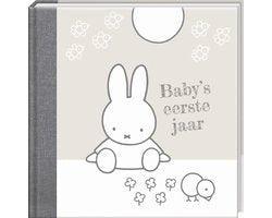 Nijntje Babys Eerste Jaar Zilver Boek 8712048305598, Boeken, Kinderboeken | Jeugd | 10 tot 12 jaar, Zo goed als nieuw, Verzenden
